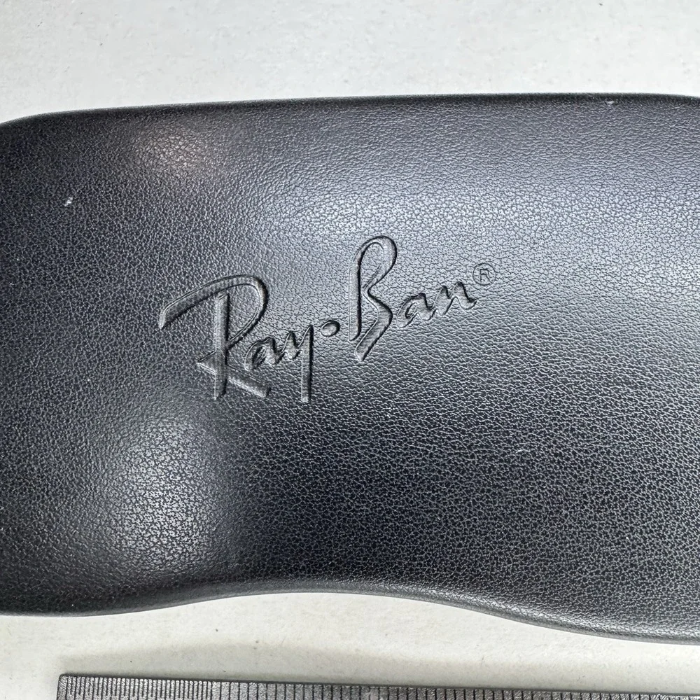 Ray-Ban New Authentic Black‎ Hard Clamshell Eyeglasses / Sunglasses Case